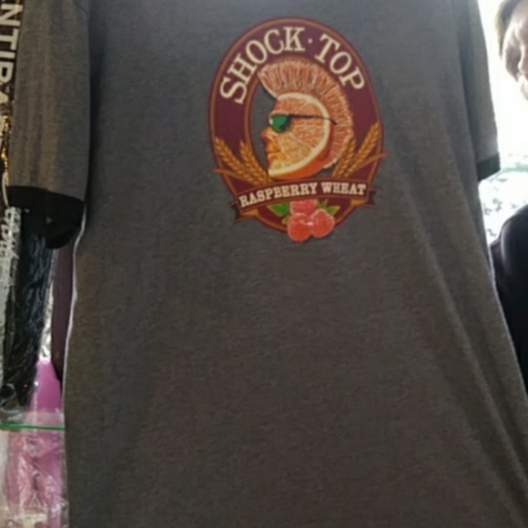 Shock top Unisex tee - Picture 3 of 3